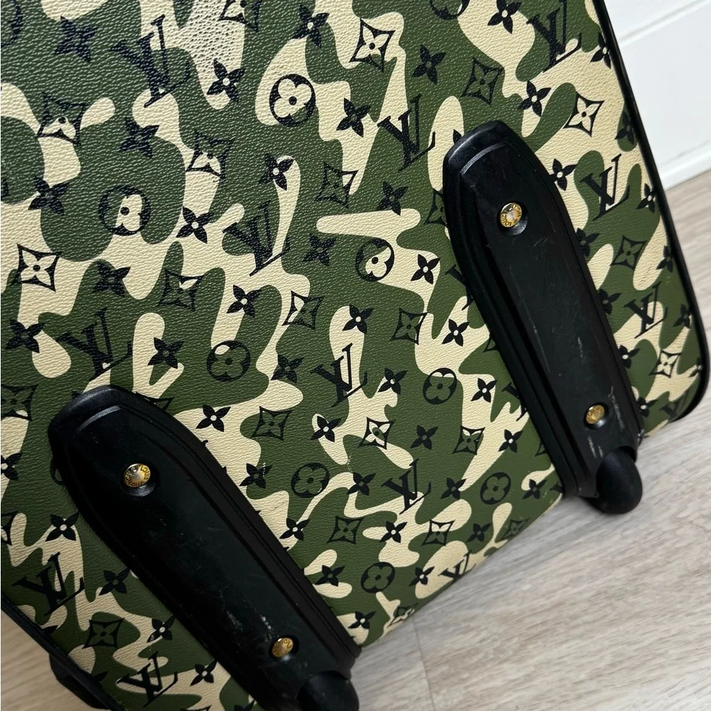 VINTAGE💚LOUIS VUITTON X MURAKAMI💚Monogramoflage Roller Luggage